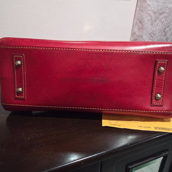 Dooney & Bourke leather zipper shoulder bag - Picture 9 of 16